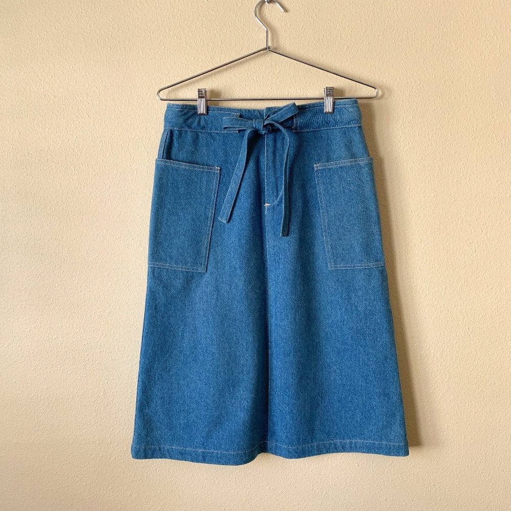 *SOLD* Jill stuart denim skirt / sz- m (fits s-m) *UNAVAILABLE*